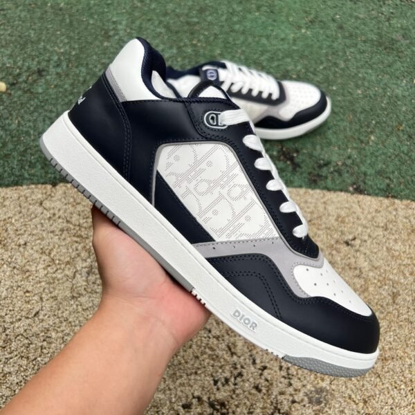 Dior Low-top Calf Perfo Sneakers