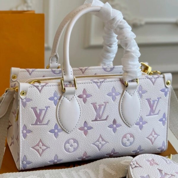 Louis Vuitton Onthego Tote Bag