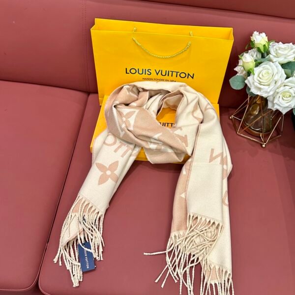 Louis Vuitton Ladies’ Scarf