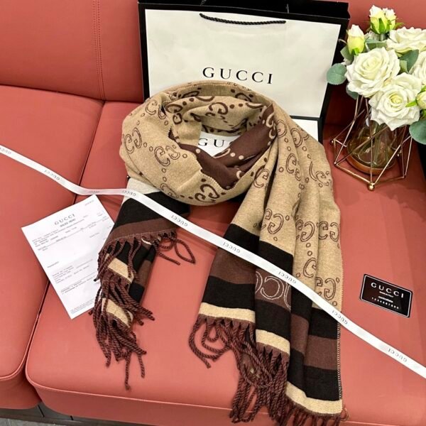 Gucci Luxury Ladies’ Winter Scarf