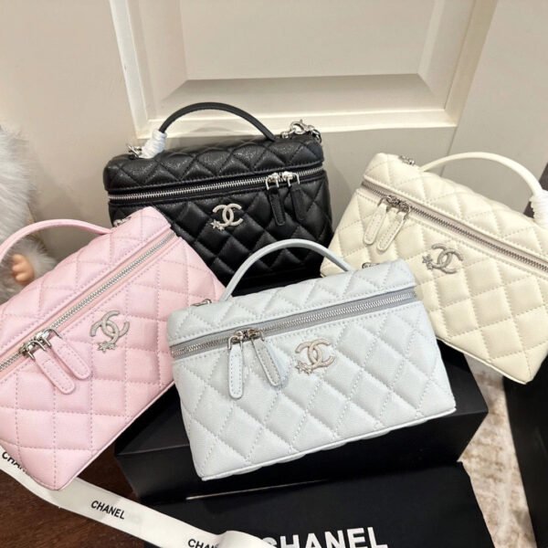 Chanel 25P Vanity Case