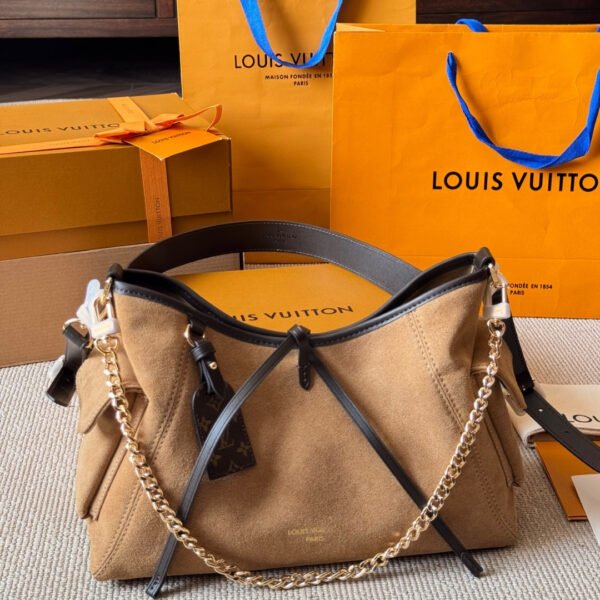 Louis Vuitton Carryall BB Bag