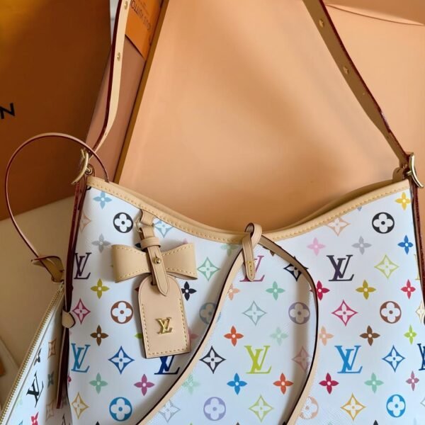 Louis Vuitton Carryall BB